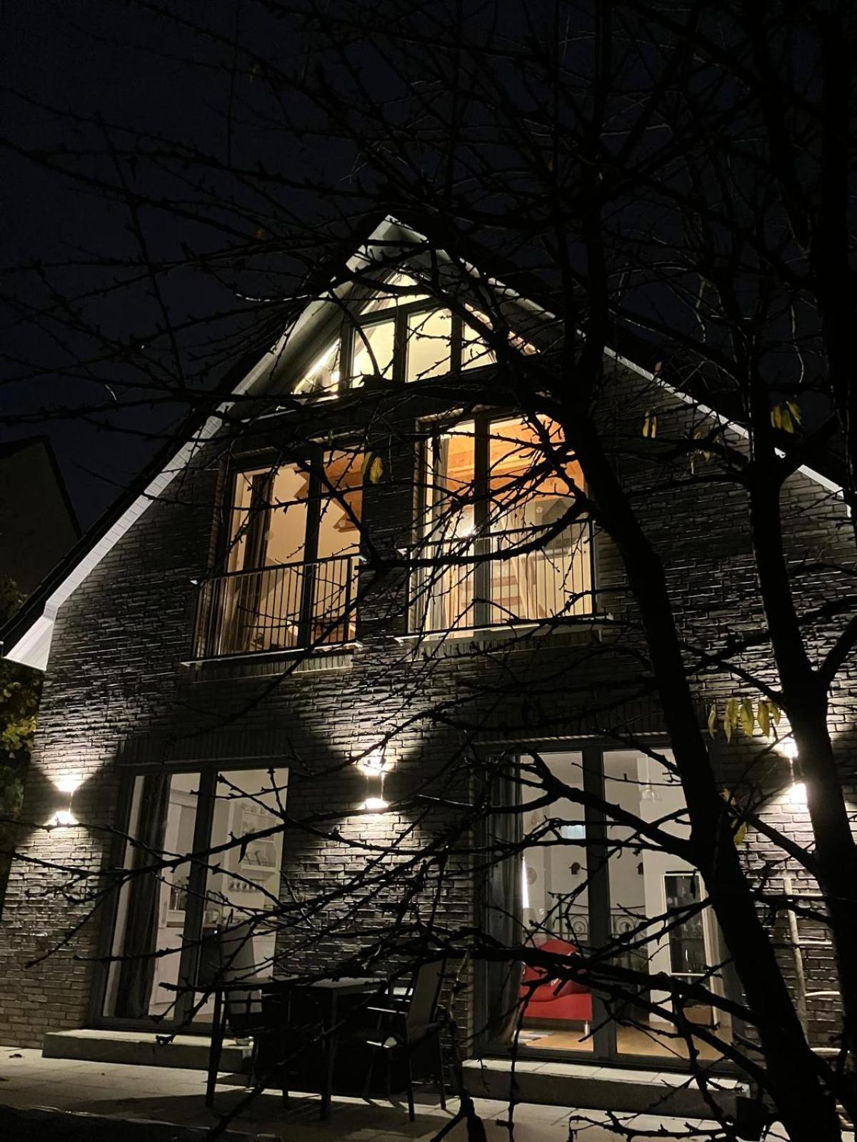Im Bademantel An Den Strand Mit Terrasse 엑케른포르데 외부 사진